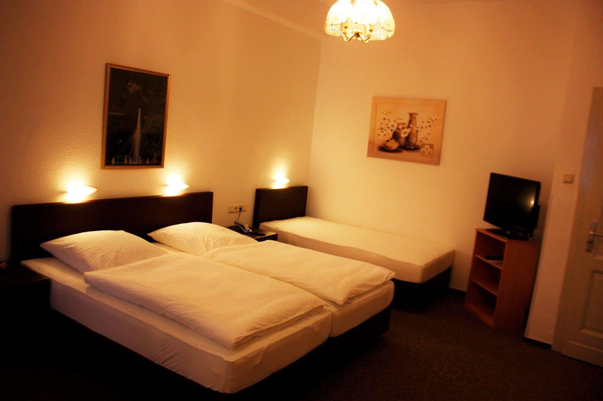 Hotel Zum Anker Andernach Luaran gambar