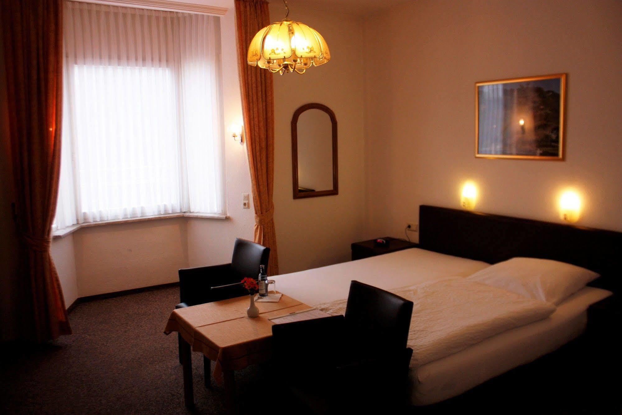 Hotel Zum Anker Andernach Luaran gambar